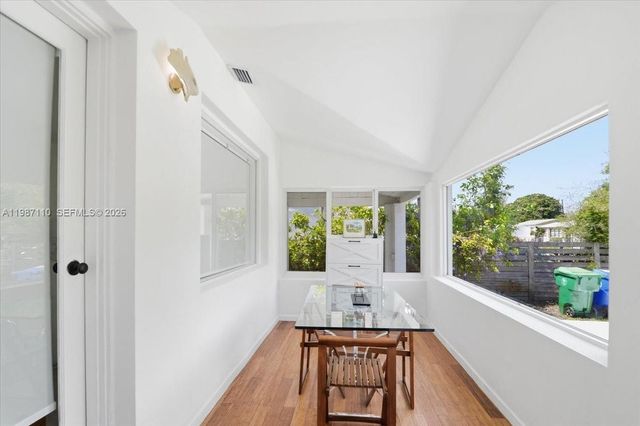 1850 NW 53rd St, Miami, FL 33142