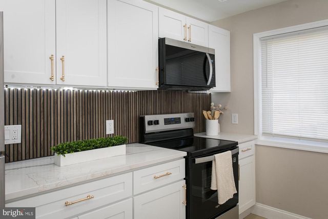 4903 CHALGROVE AVE, Baltimore, MD 21215