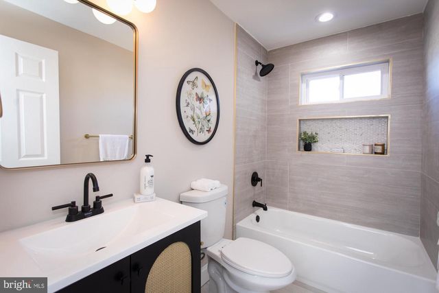 4903 CHALGROVE AVE, Baltimore, MD 21215