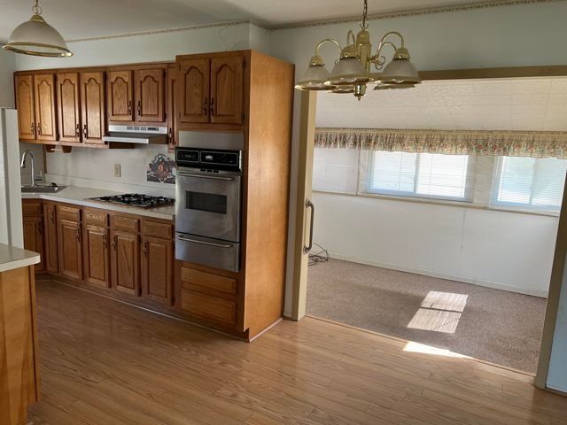 19436 Donna Street, Livonia, MI 48152