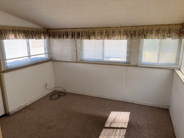 19436 Donna Street, Livonia, MI 48152