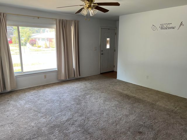 19436 Donna Street, Livonia, MI 48152