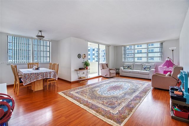 1833 S Ocean Dr 902, Hallandale Beach, FL 33009