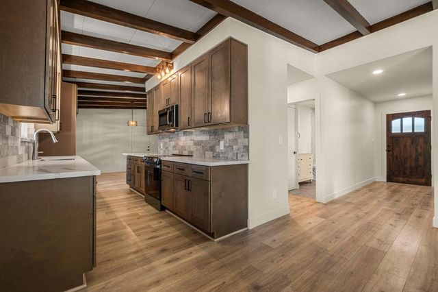 1663 Glen Dr, Placerville, CA 95667