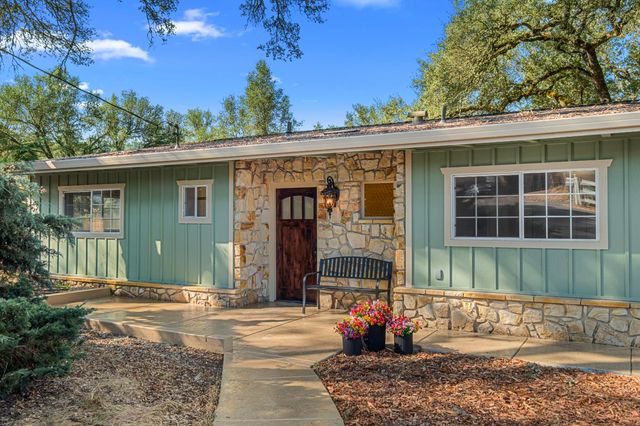 1663 Glen Dr, Placerville, CA 95667