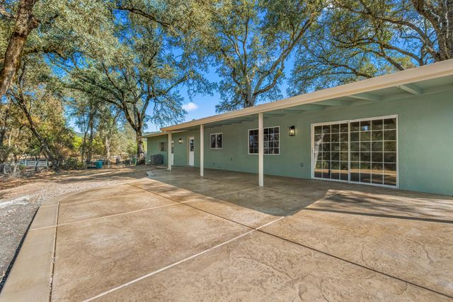 1663 Glen Dr, Placerville, CA 95667