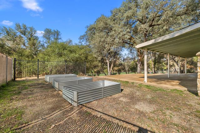 1663 Glen Dr, Placerville, CA 95667