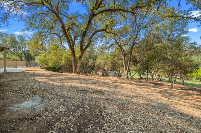 1663 Glen Dr, Placerville, CA 95667
