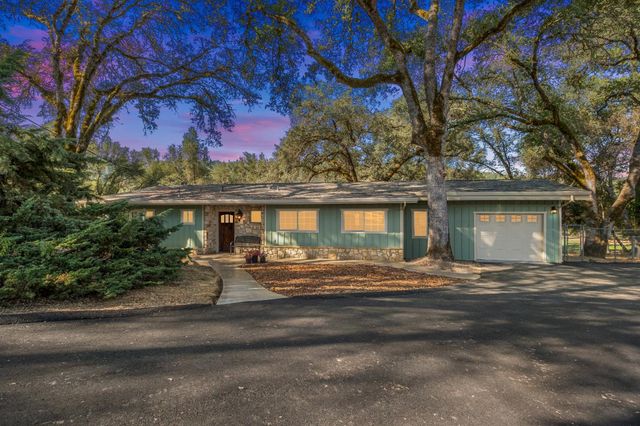1663 Glen Dr, Placerville, CA 95667