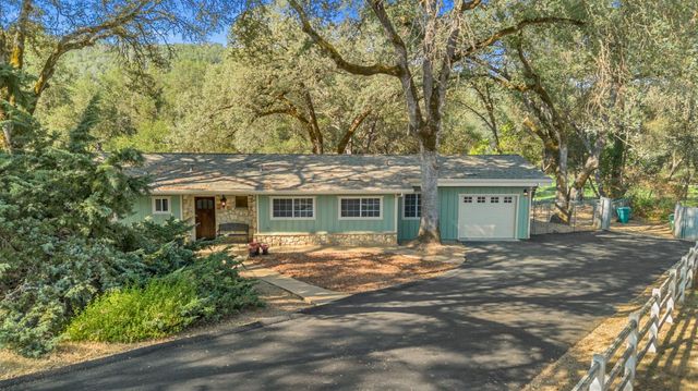 1663 Glen Dr, Placerville, CA 95667