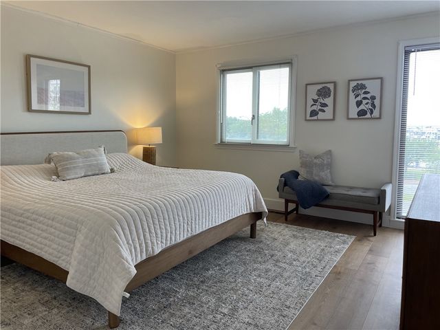 310 Swans Wharf Row, Newport, RI 02840