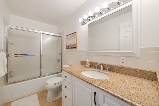 310 Swans Wharf Row, Newport, RI 02840