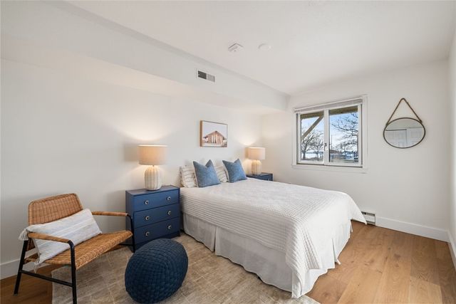 310 Swans Wharf Row, Newport, RI 02840