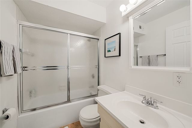 310 Swans Wharf Row, Newport, RI 02840