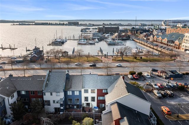 310 Swans Wharf Row, Newport, RI 02840