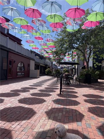 310 Swans Wharf Row, Newport, RI 02840