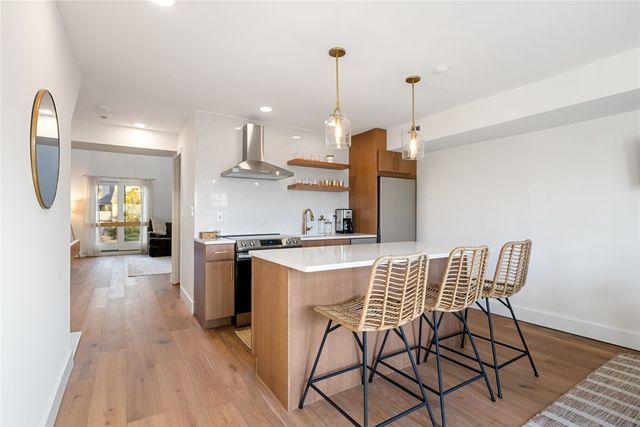 310 Swans Wharf Row, Newport, RI 02840