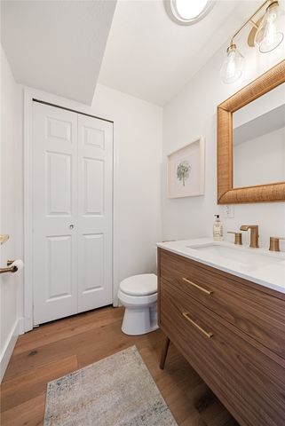 310 Swans Wharf Row, Newport, RI 02840