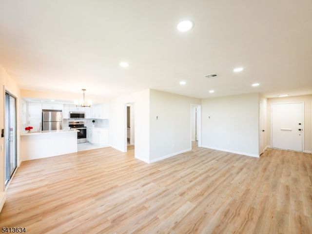 149 Maclura Plz, Monroe Twp., NJ 08831
