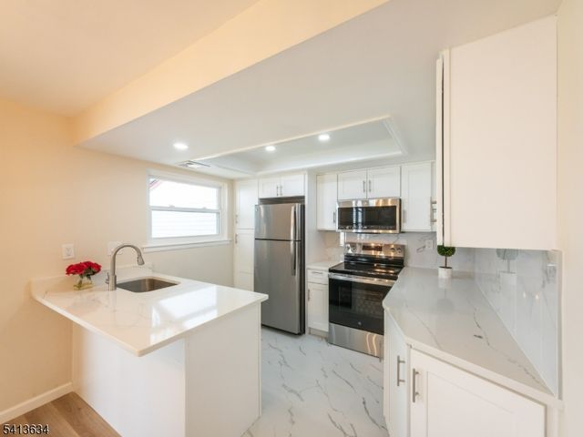 149 Maclura Plz, Monroe Twp., NJ 08831