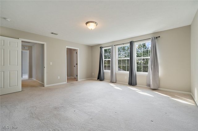 32825 Rebecca Lane, Avon Lake, OH 44012