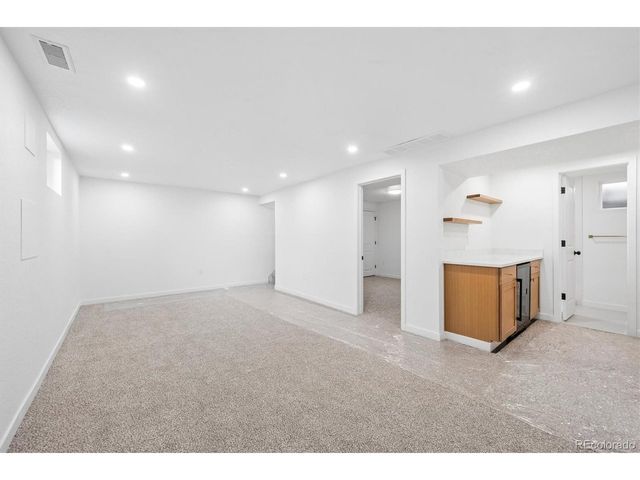 1470 S Cody St, Lakewood, CO 80232