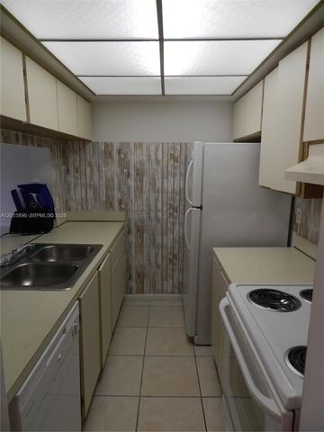 10001 W Atlantic Blvd 216, Coral Springs, FL 33071
