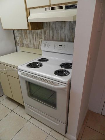 10001 W Atlantic Blvd 216, Coral Springs, FL 33071