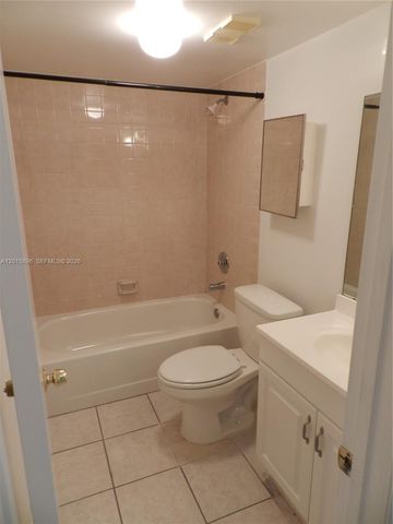 10001 W Atlantic Blvd 216, Coral Springs, FL 33071