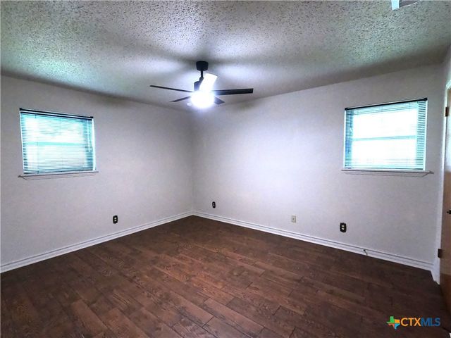 1202 Tanglewood Court, Harker Heights, TX 76548