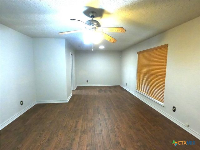 1202 Tanglewood Court, Harker Heights, TX 76548