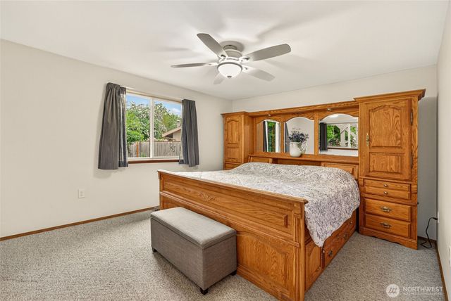 807 Jefferson Avenue NE, Renton, WA 98056