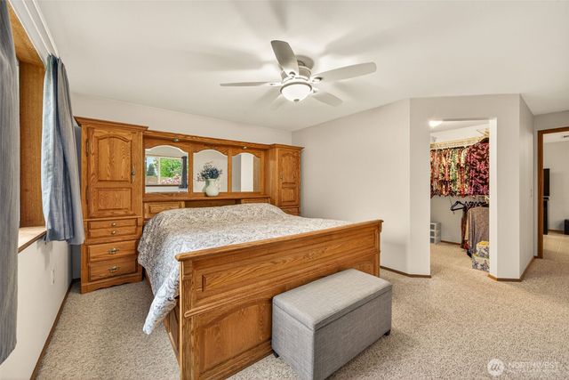 807 Jefferson Avenue NE, Renton, WA 98056
