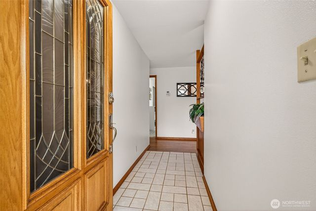 807 Jefferson Avenue NE, Renton, WA 98056