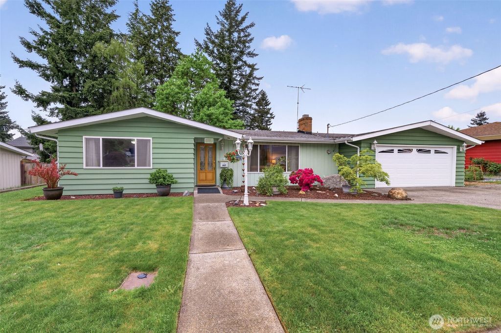 807 Jefferson Avenue NE, Renton, WA 98056
