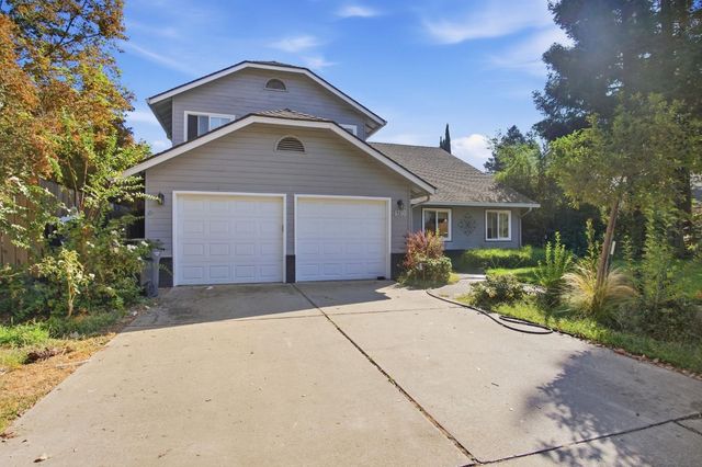 1740 N Berkeley Ave, Turlock, CA 95382
