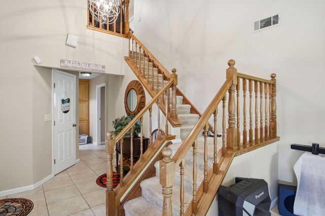 1740 N Berkeley Ave, Turlock, CA 95382