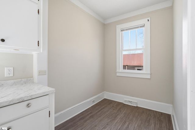 204 S 5th Street, Easley, SC 29640