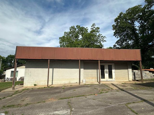204 S 5th Street, Easley, SC 29640