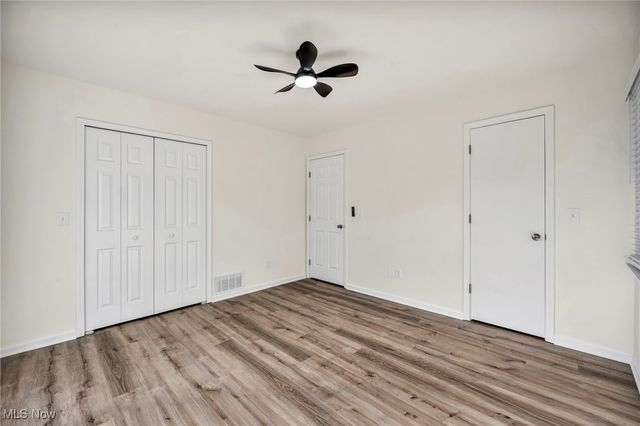 33418 Lake Shore Boulevard, Eastlake, OH 44095