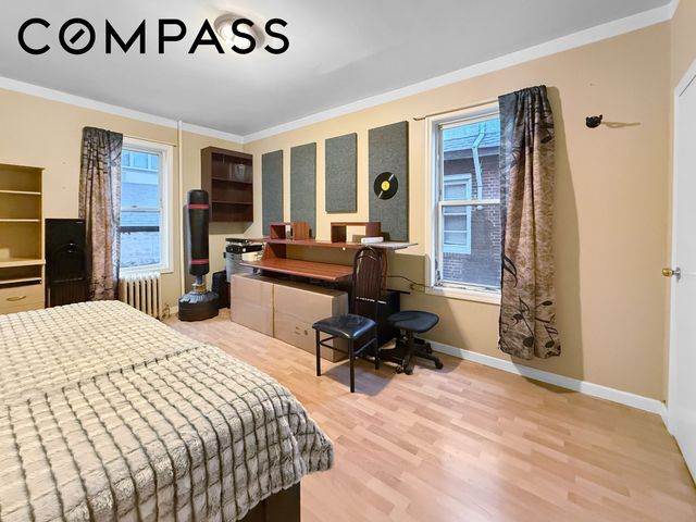 4019 Manhattan Avenue, New York City, NY 11224