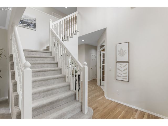 5407 BAY CREEK Dr, Lake Oswego, OR 97035