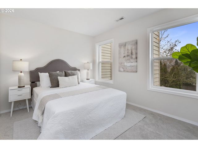 5407 BAY CREEK Dr, Lake Oswego, OR 97035