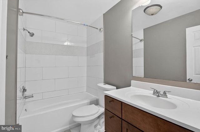 16611 GEDDY CT, Woodbridge, VA 22191