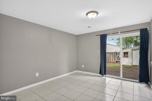 16611 GEDDY CT, Woodbridge, VA 22191