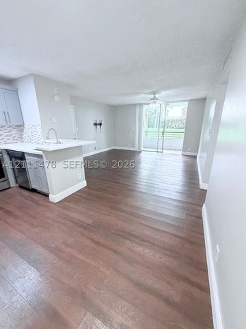 741 Lyons Rd 17108, Coconut Creek, FL 33063