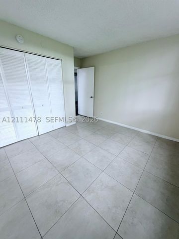 741 Lyons Rd 17108, Coconut Creek, FL 33063