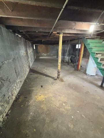 1301 Stanton Avenue, Whiting, IN 46394