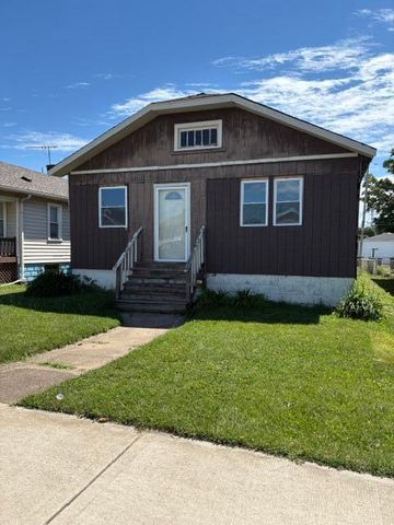 1301 Stanton Avenue, Whiting, IN 46394