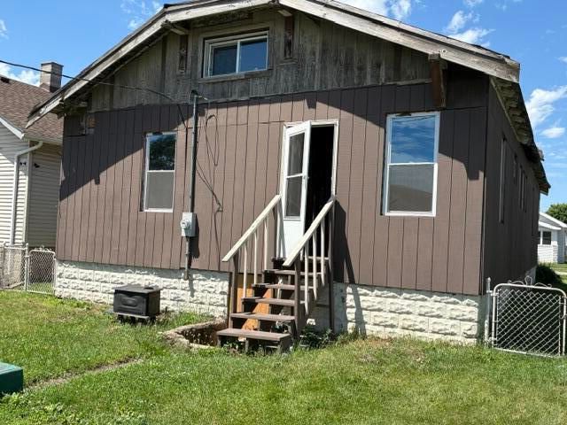 1301 Stanton Avenue, Whiting, IN 46394
